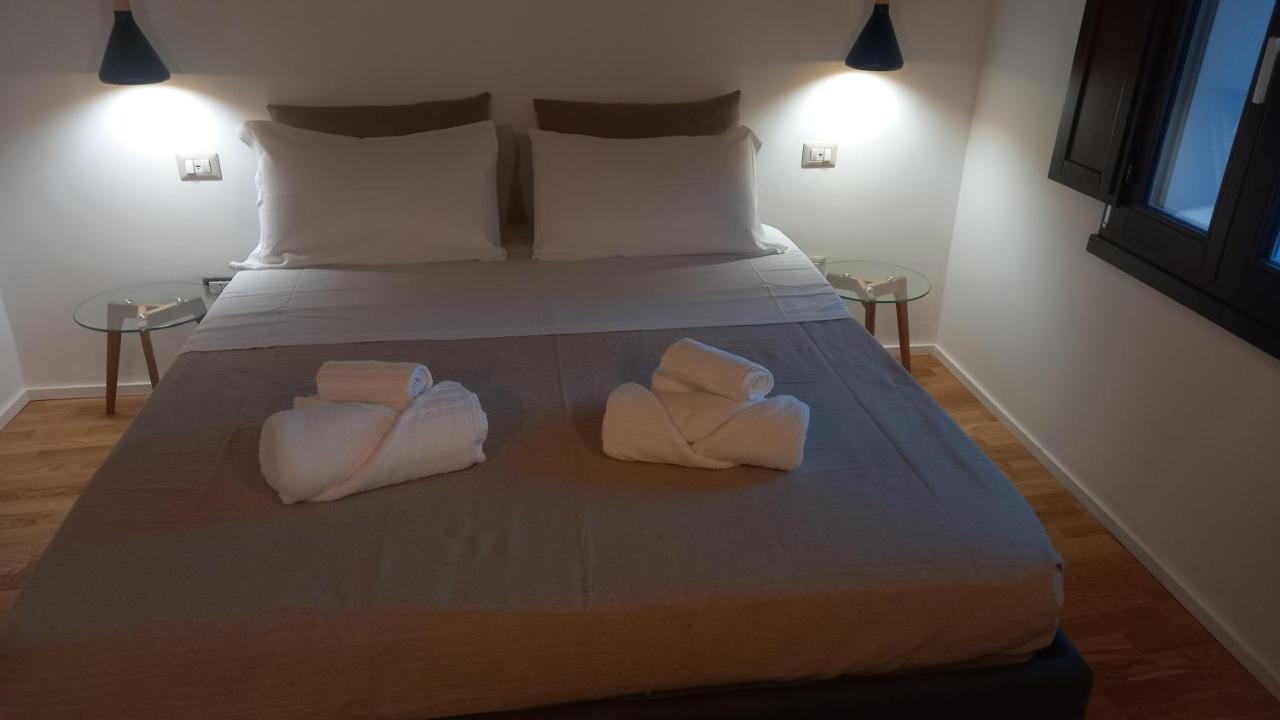 La Casetta Guest House Oristano Bagian luar foto